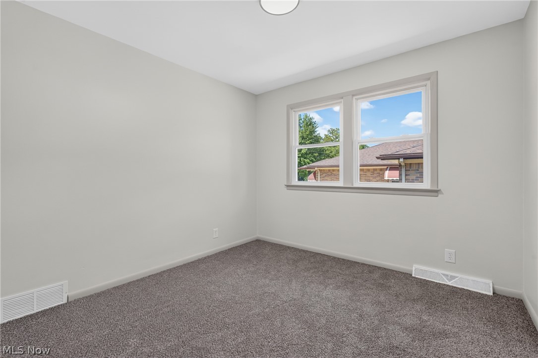 23543 Angela Drive Warrensville Heights OH 44128