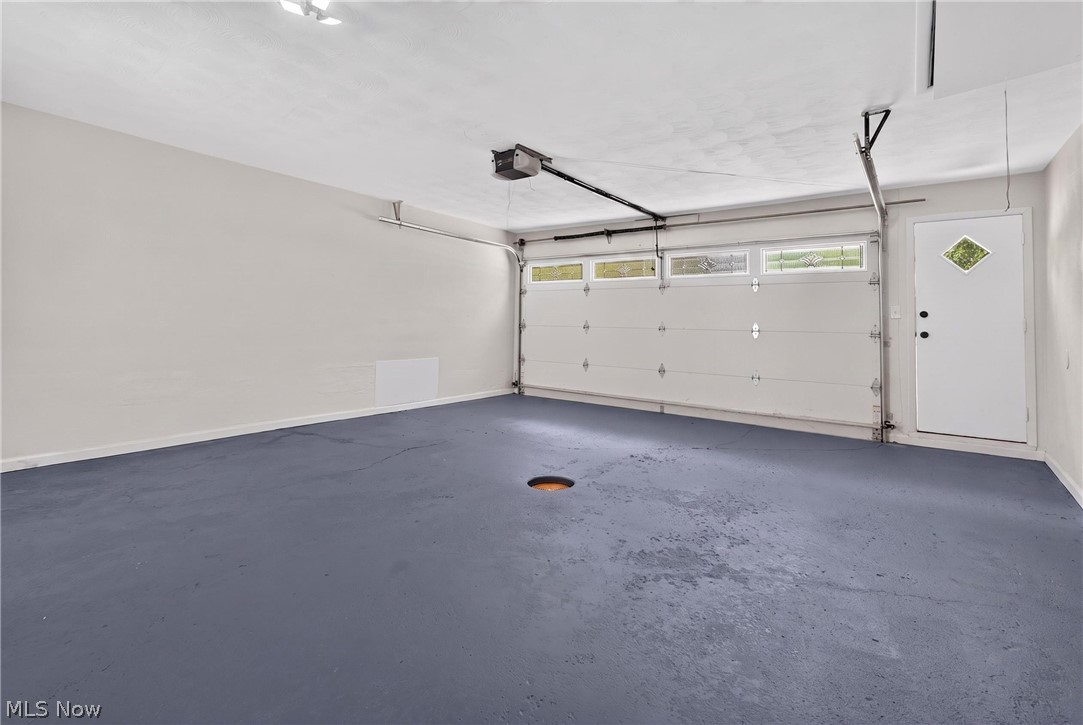 23543 Angela Drive Warrensville Heights OH 44128