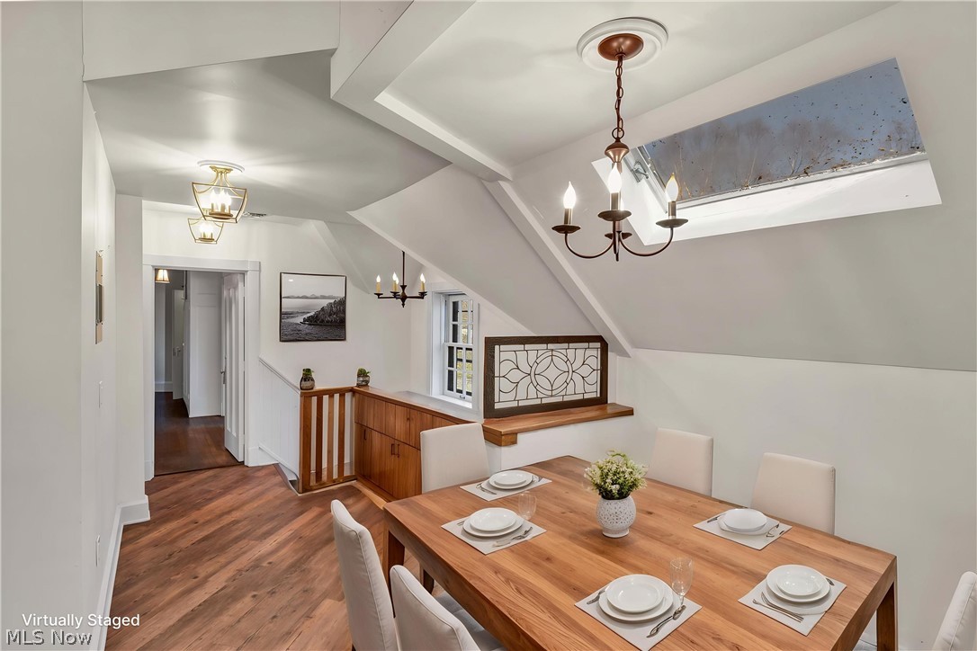 10 E Hanna Lane Bratenahl OH 44108