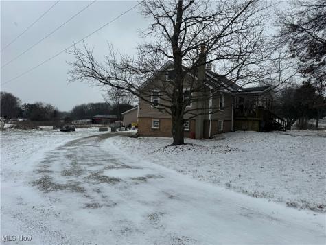 6323 Georgetown Street Louisville OH 44641