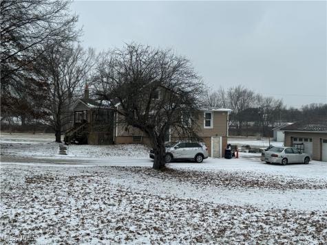 6323 Georgetown Street Louisville OH 44641