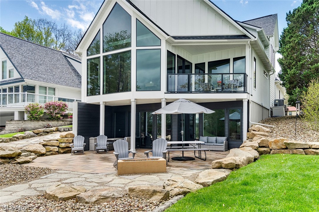 641 Driftwood Street Lake Milton OH 44429