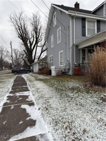 2630 E Erie Avenue Lorain OH 44052