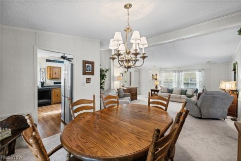 3 Lees Lane Olmsted Twp OH 44138