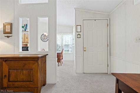 3 Lees Lane Olmsted Twp OH 44138