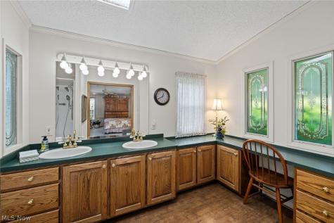 3 Lees Lane Olmsted Twp OH 44138