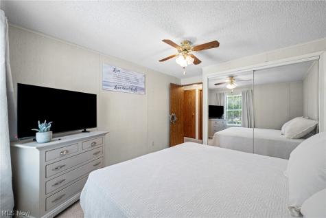 3 Lees Lane Olmsted Twp OH 44138