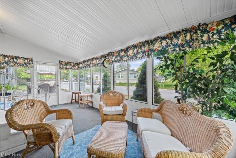 3 Lees Lane Olmsted Twp OH 44138