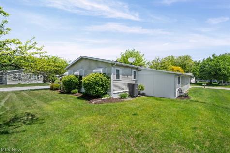 3 Lees Lane Olmsted Twp OH 44138