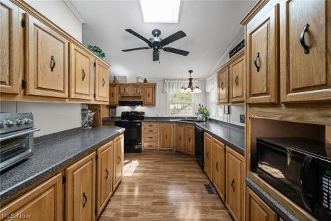 3 Lees Lane Olmsted Twp OH 44138