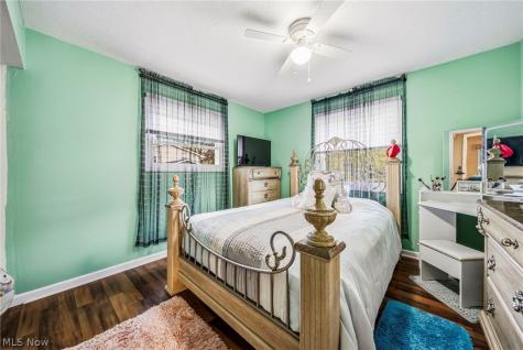 2592 Cherry Blossom Circle Stow OH 44224