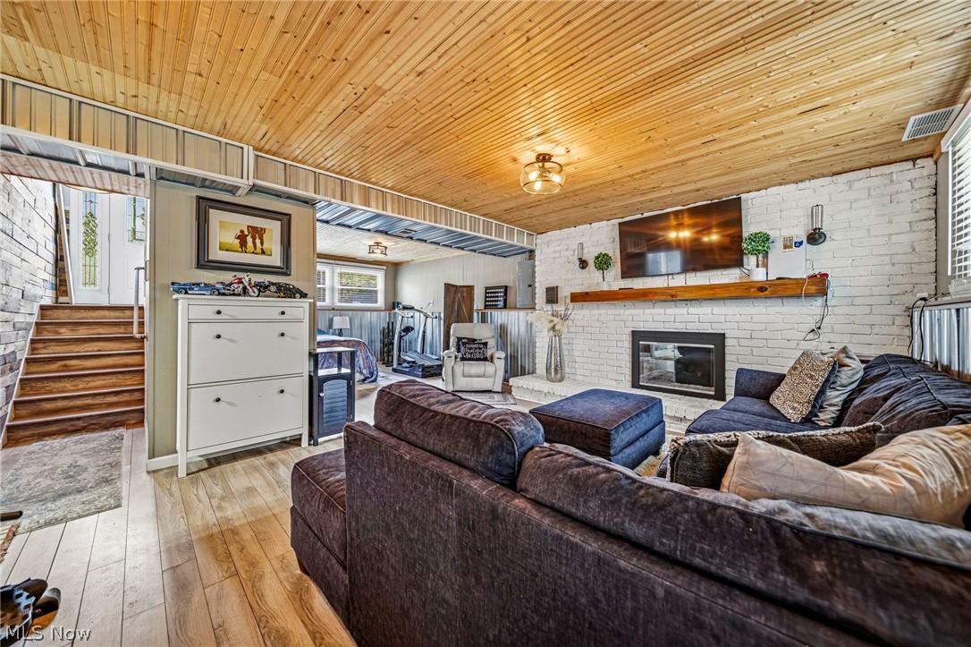 2592 Cherry Blossom Circle Stow OH 44224