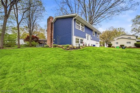 2592 Cherry Blossom Circle Stow OH 44224