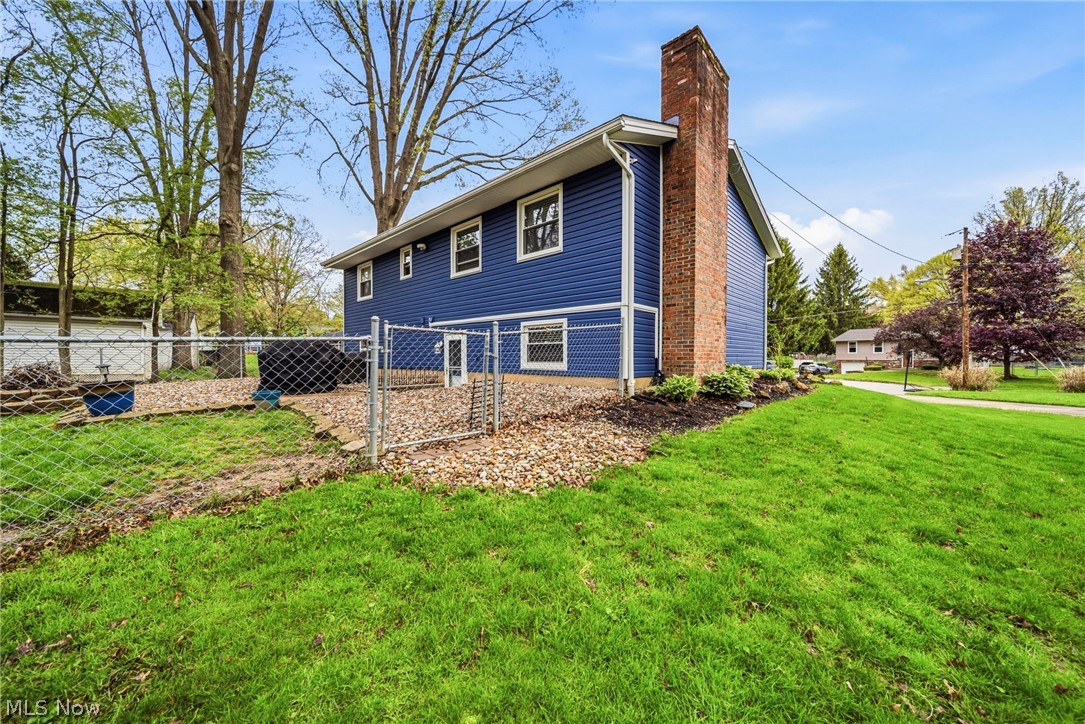 2592 Cherry Blossom Circle Stow OH 44224