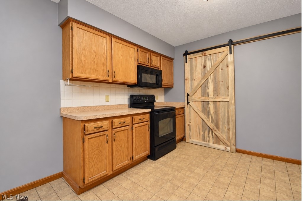 1580 Hazel Avenue Madison OH 44057