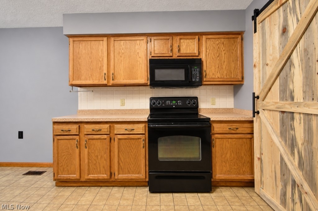 1580 Hazel Avenue Madison OH 44057