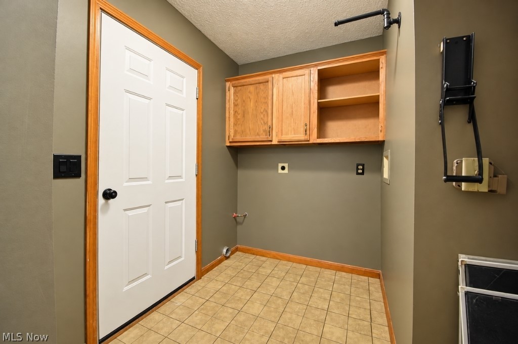 1580 Hazel Avenue Madison OH 44057