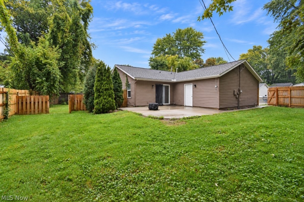 1580 Hazel Avenue Madison OH 44057