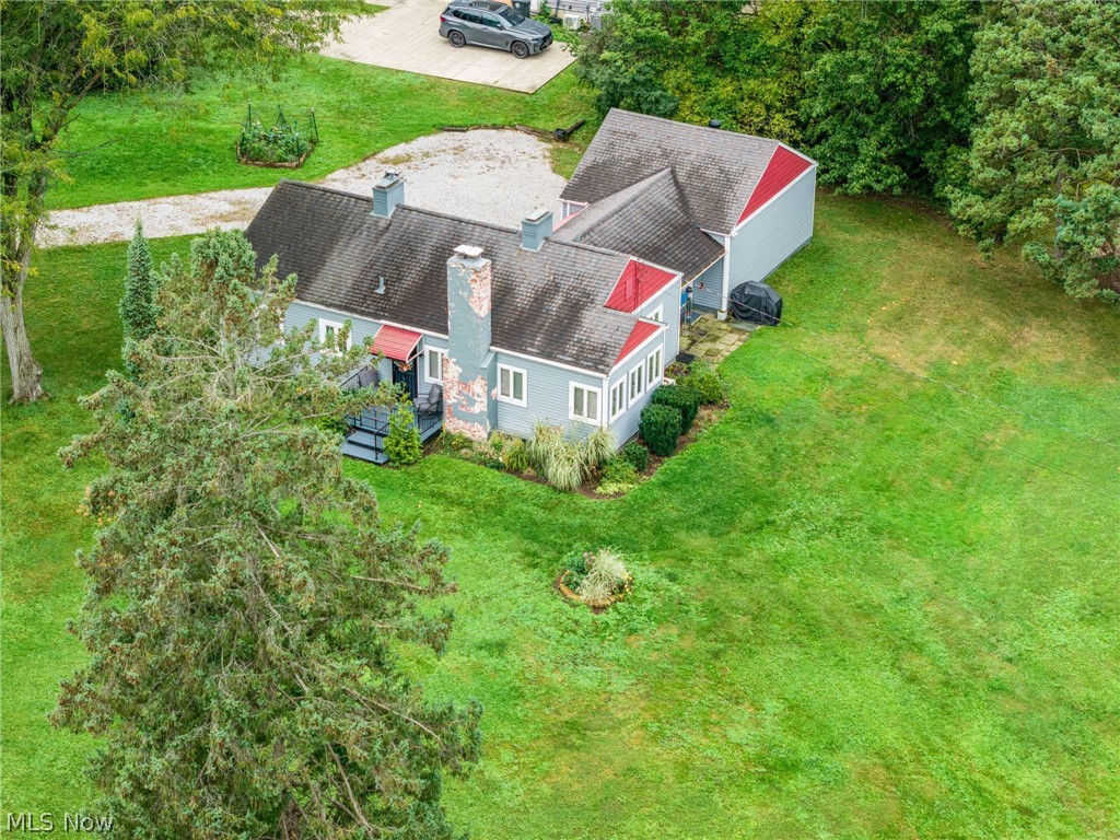 884 Monmouth Drive Akron OH 44313