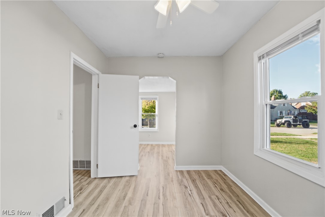 19320 Shoreland Avenue Rocky River OH 44116