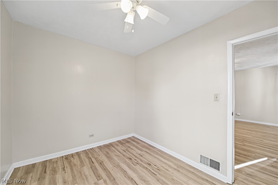 19320 Shoreland Avenue Rocky River OH 44116