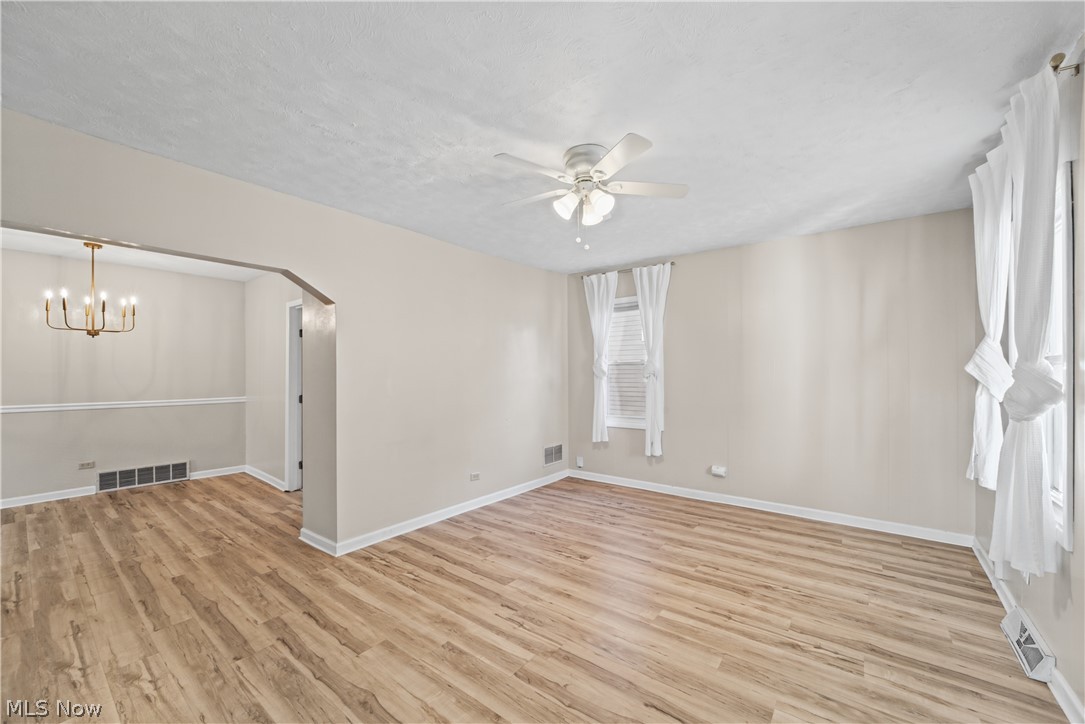 19320 Shoreland Avenue Rocky River OH 44116