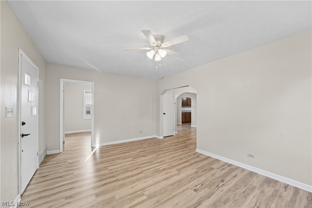 19320 Shoreland Avenue Rocky River OH 44116