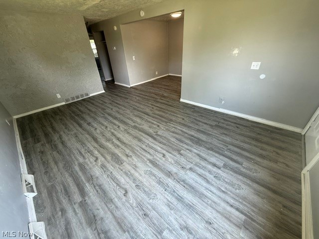 2646 Harmont Avenue NE Canton OH 44705