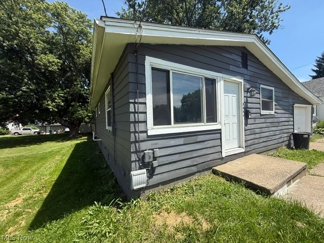 2646 Harmont Avenue NE Canton OH 44705