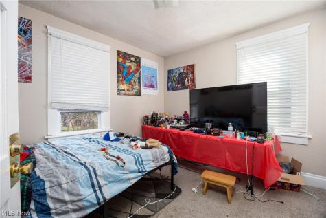 279 Cross Street Akron OH 44311