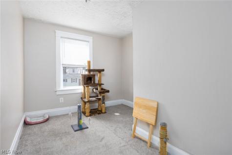 279 Cross Street Akron OH 44311