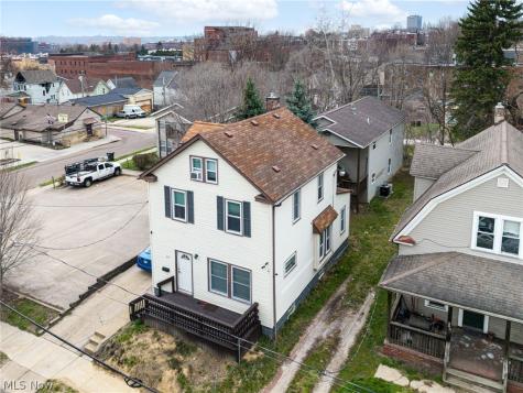 279 Cross Street Akron OH 44311