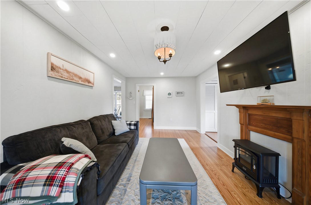 113 W Iroquois Trail Sandusky OH 44870