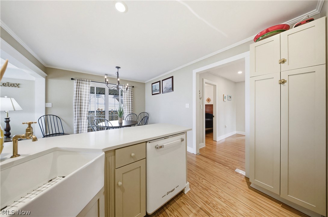 113 W Iroquois Trail Sandusky OH 44870