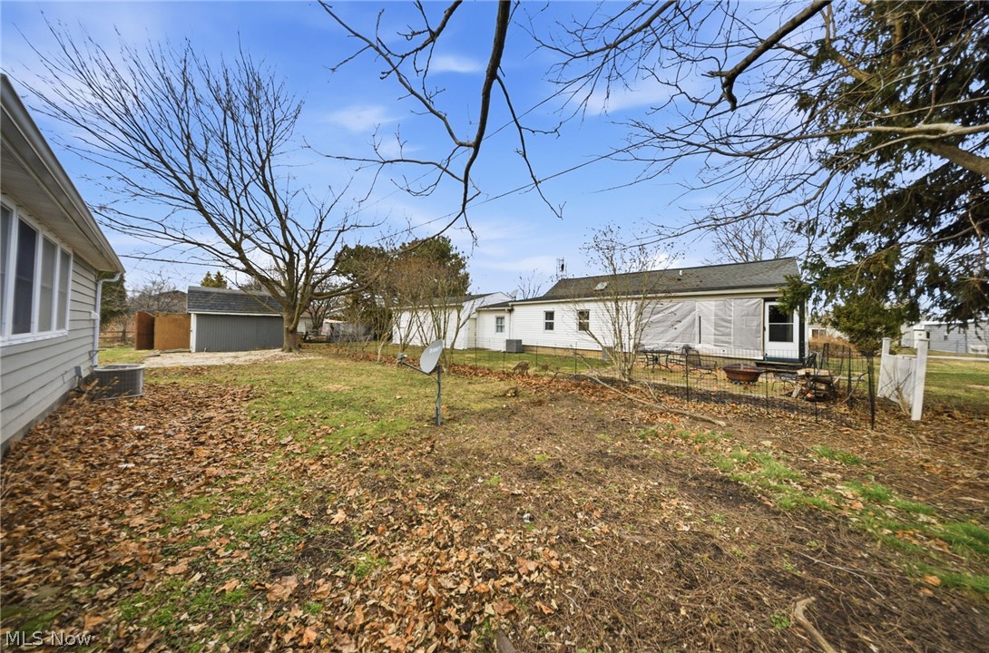 113 W Iroquois Trail Sandusky OH 44870