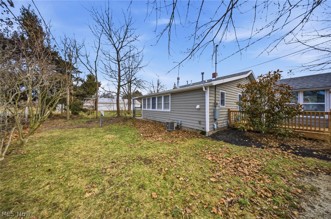 113 W Iroquois Trail Sandusky OH 44870