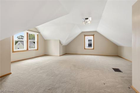 29783 Robert Street Wickliffe OH 44092