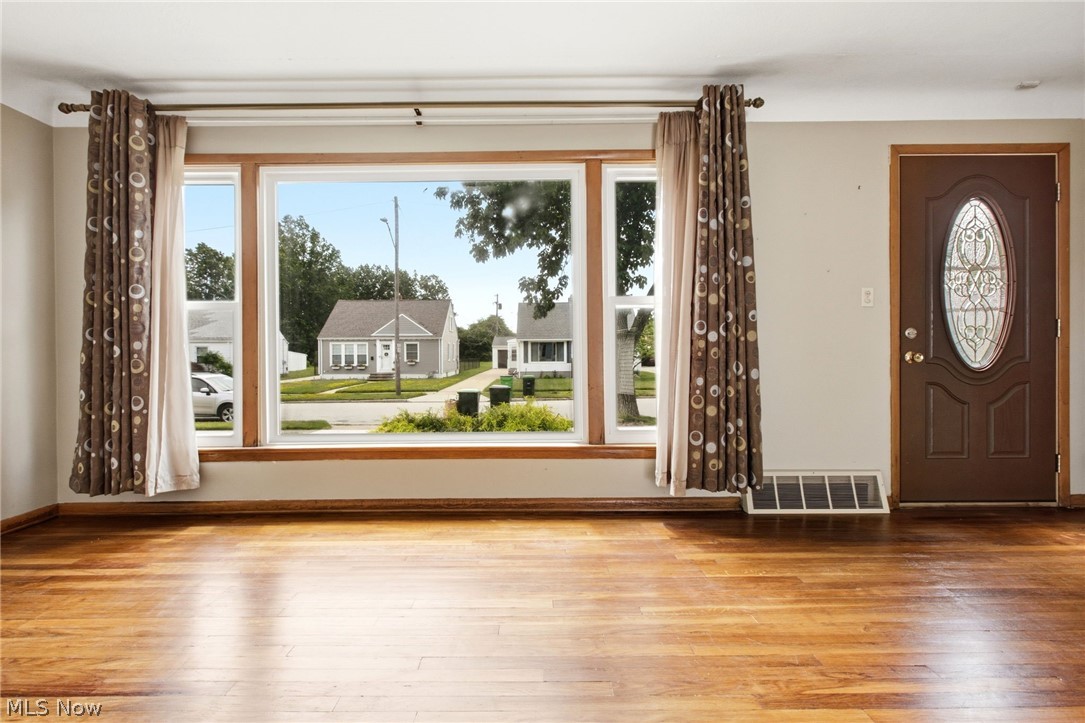 29783 Robert Street Wickliffe OH 44092