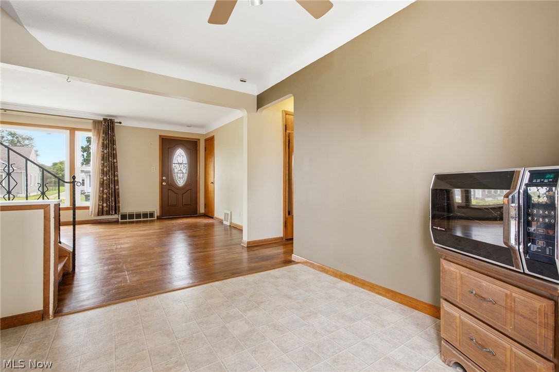 29783 Robert Street Wickliffe OH 44092