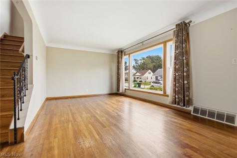 29783 Robert Street Wickliffe OH 44092