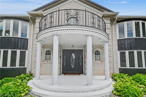 1071 Sheirer Road Mansfield OH 44903