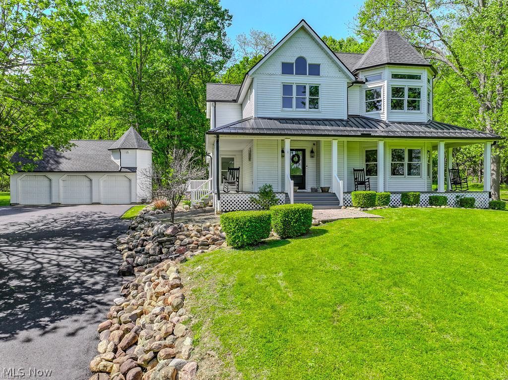 Kirtland Hills OH, 8555 Chillicothe Road