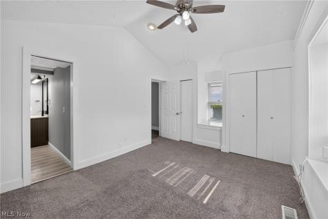 40 E Market Street Seville OH 44273