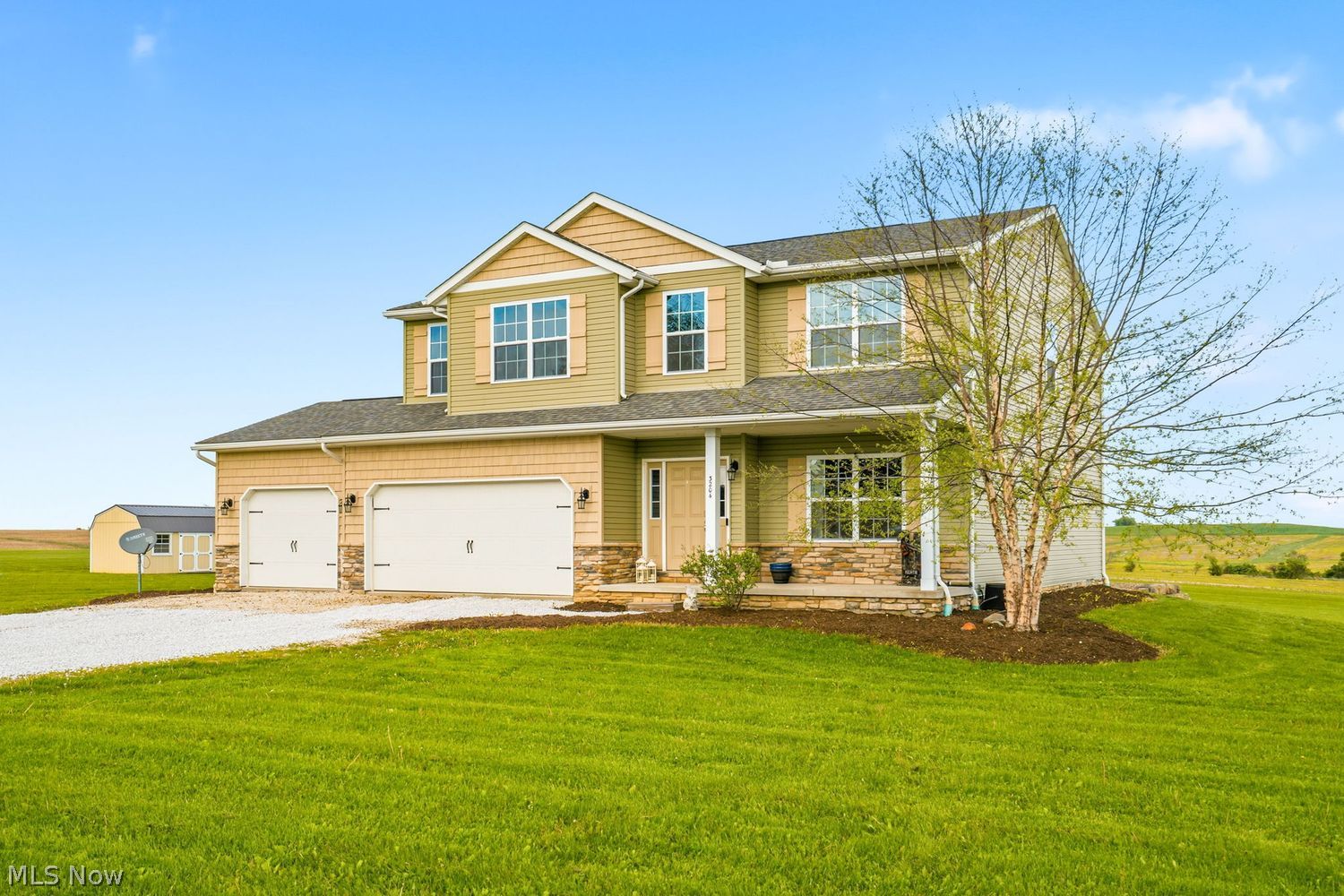 3204 Parks Avenue Louisville OH 44641
