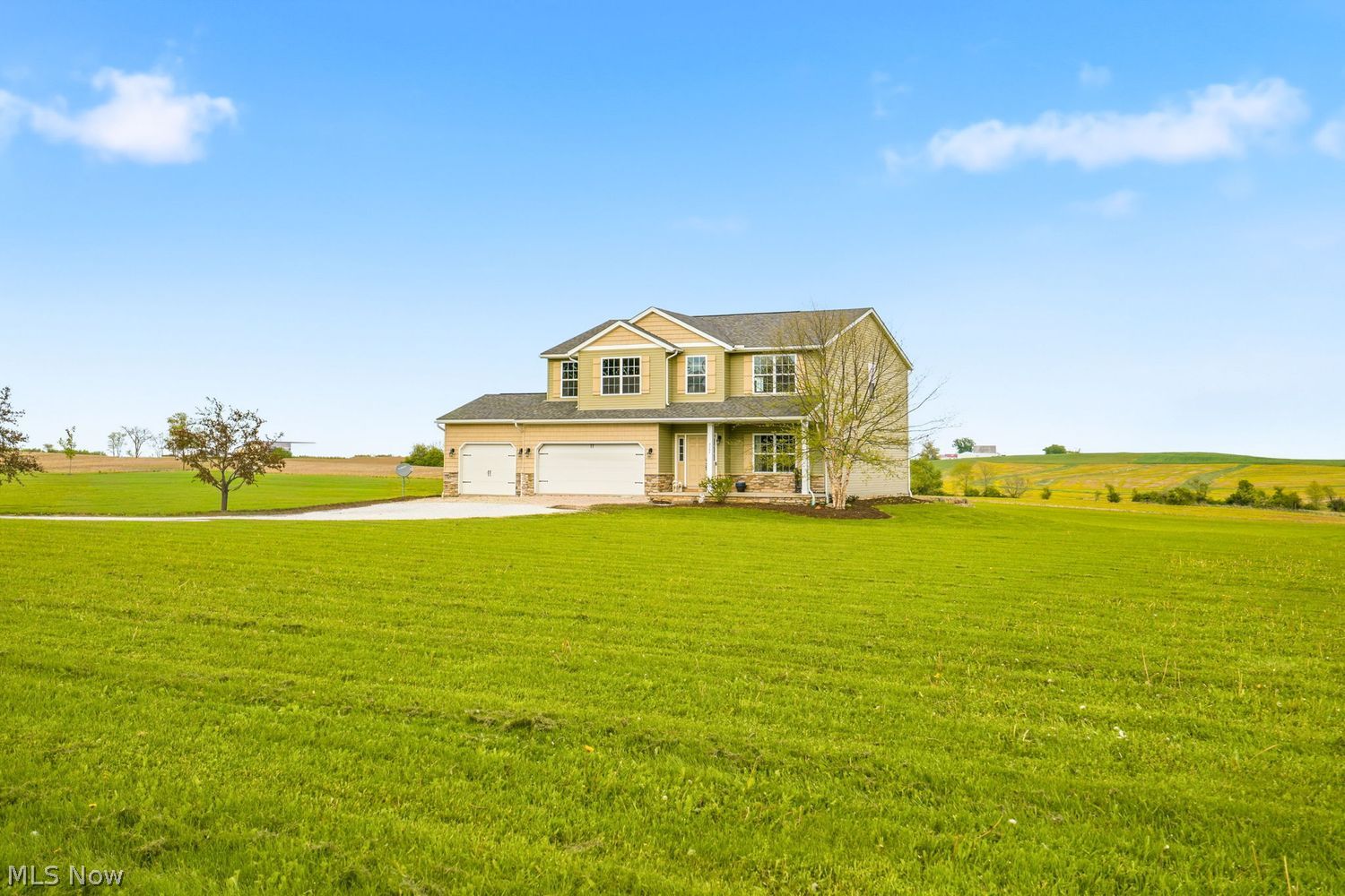 3204 Parks Avenue Louisville OH 44641