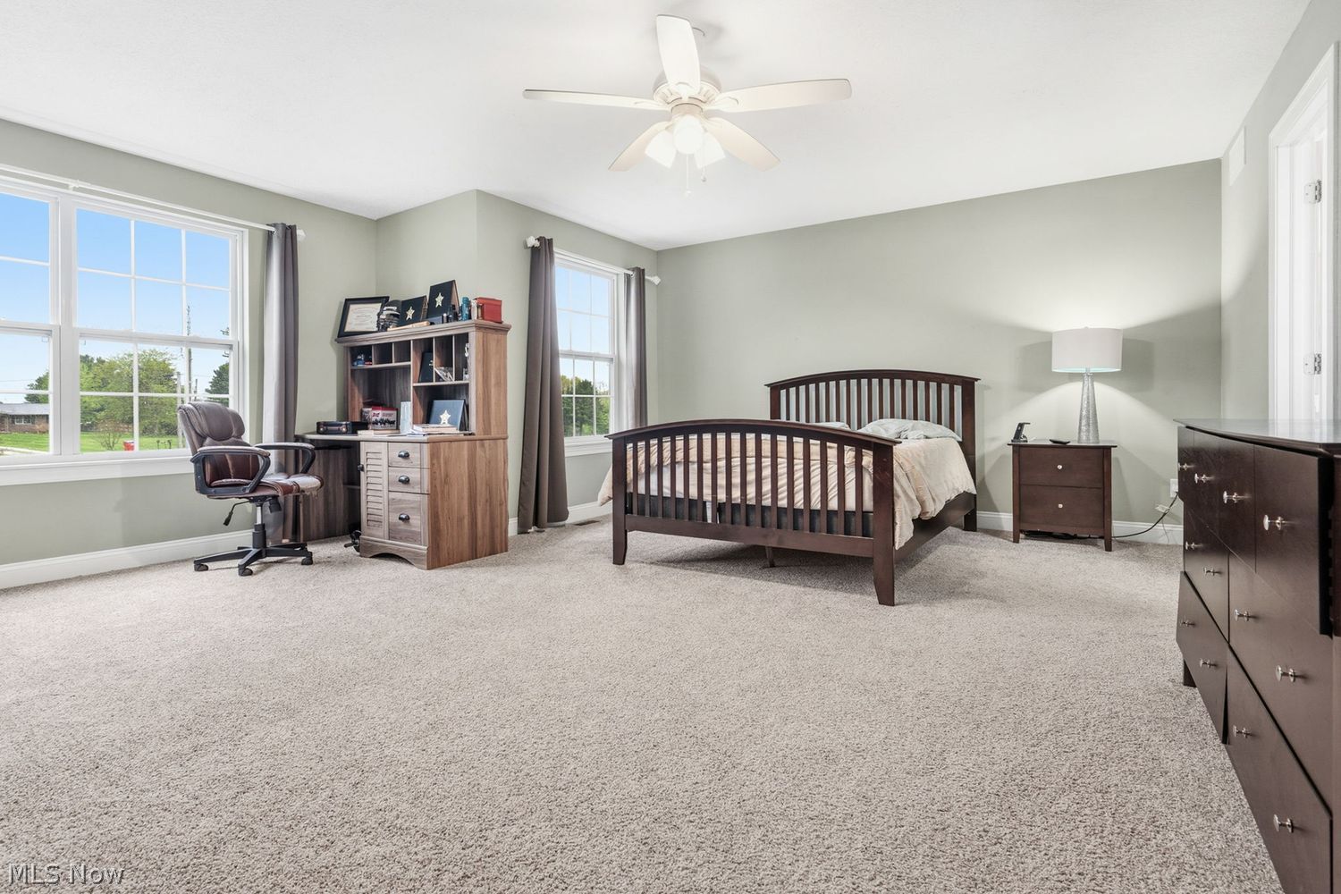 3204 Parks Avenue Louisville OH 44641