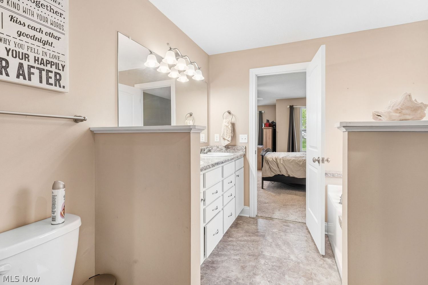 3204 Parks Avenue Louisville OH 44641