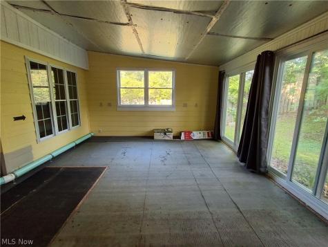 1059 State Route 303 Highway Streetsboro OH 44241