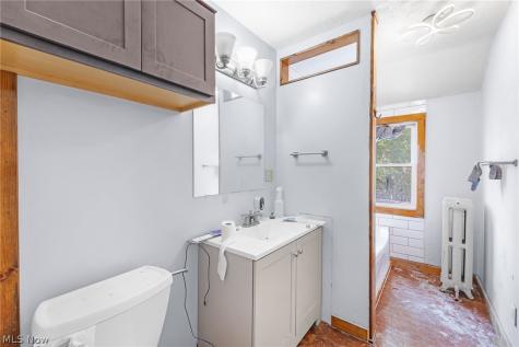 4357 Torwood Court Cleveland OH 44109