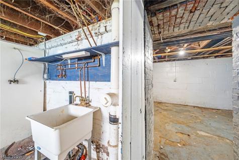 4357 Torwood Court Cleveland OH 44109